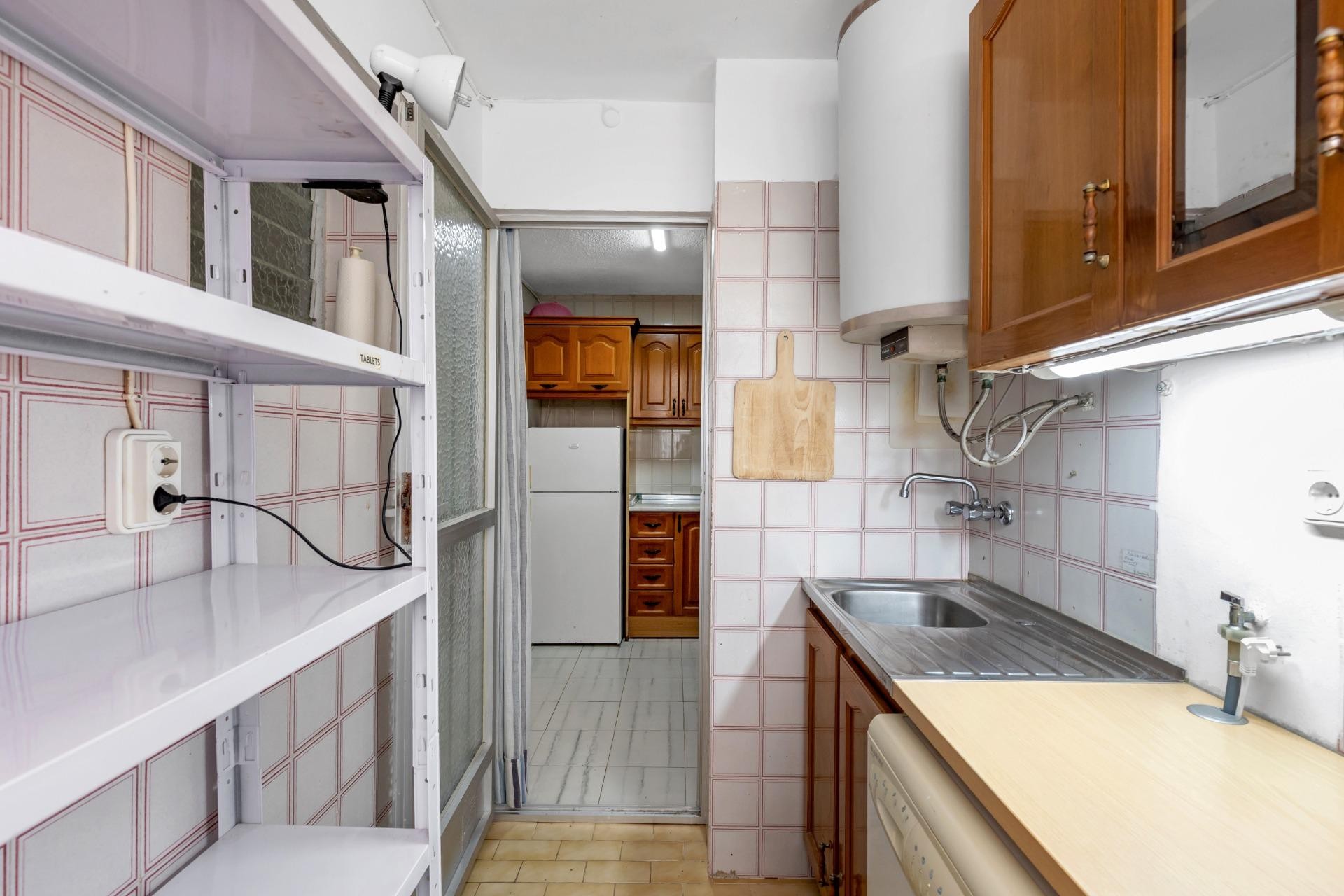 Resale - Bungalow -
Torrevieja - Centro