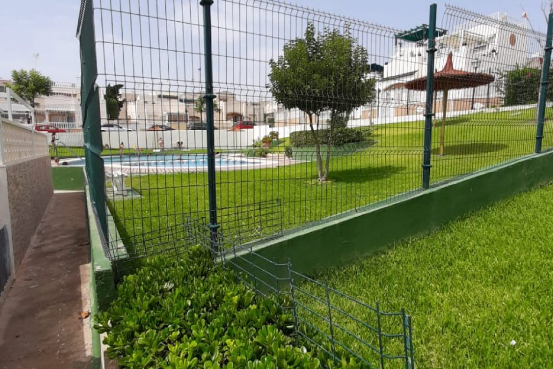 Resale - Bungalow -
Torrevieja - Costa Blanca