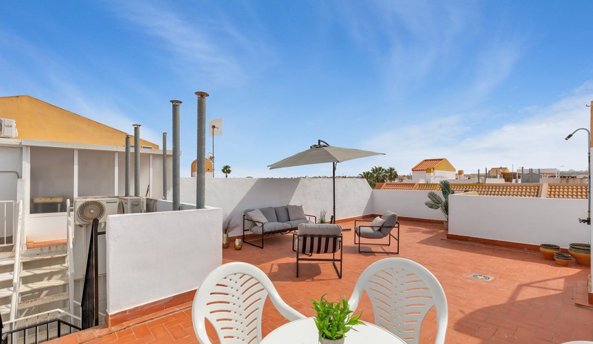 Resale - Bungalow -
Torrevieja - Costa Blanca