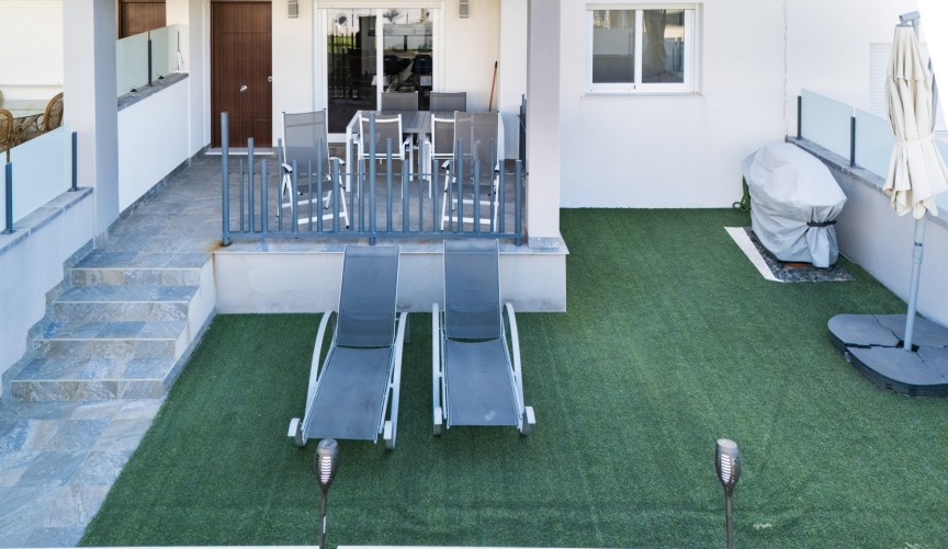 Resale - Bungalow -
Torrevieja - Costa Blanca