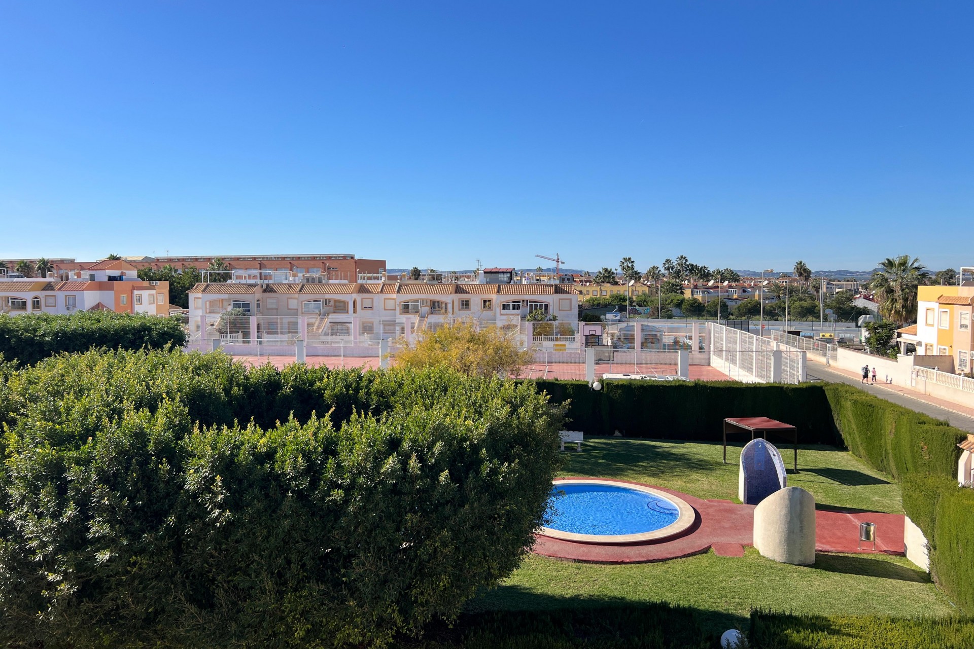 Resale - Bungalow -
Torrevieja - Costa Blanca