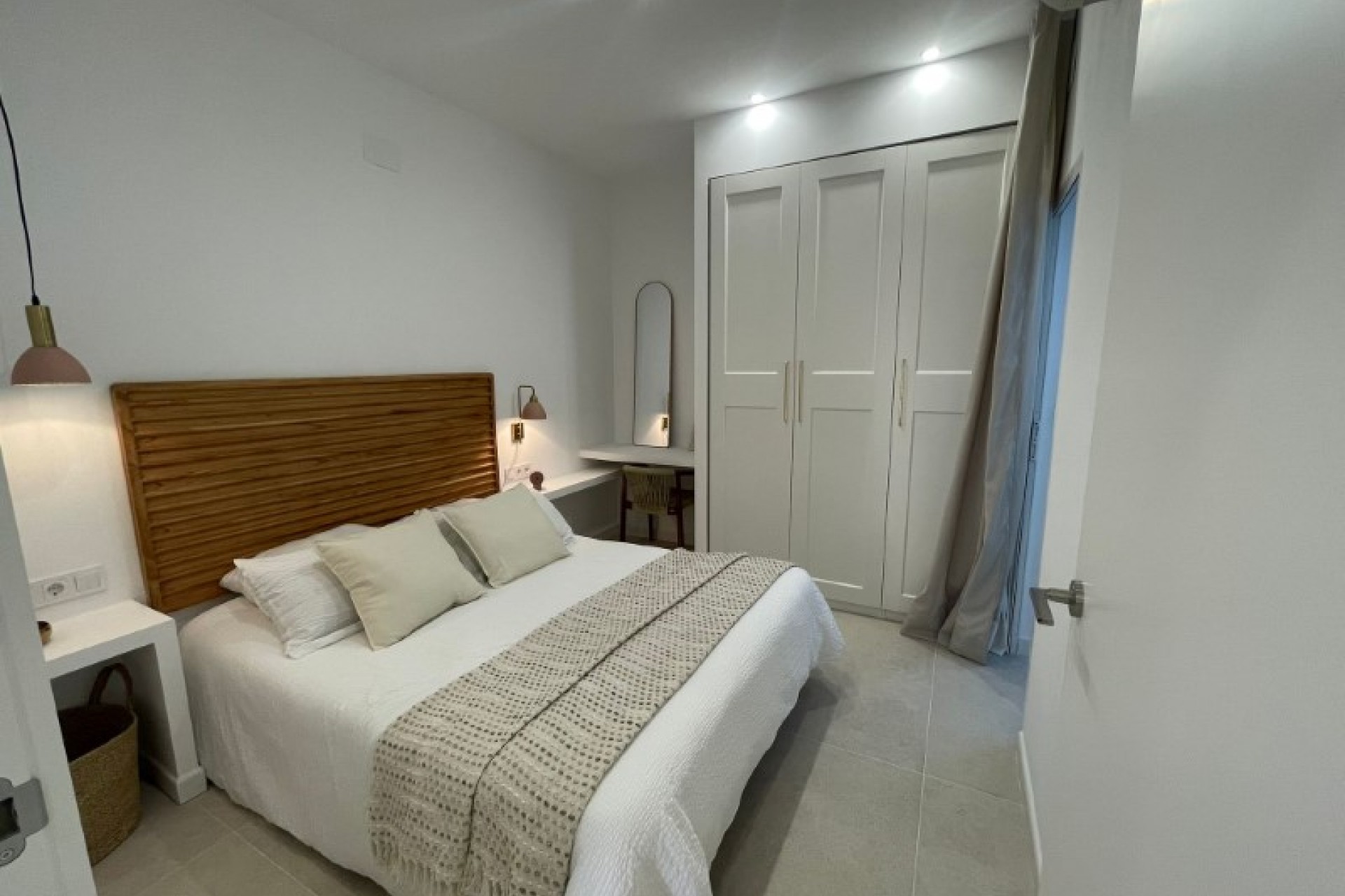 Resale - Bungalow -
Torrevieja - Costa Blanca
