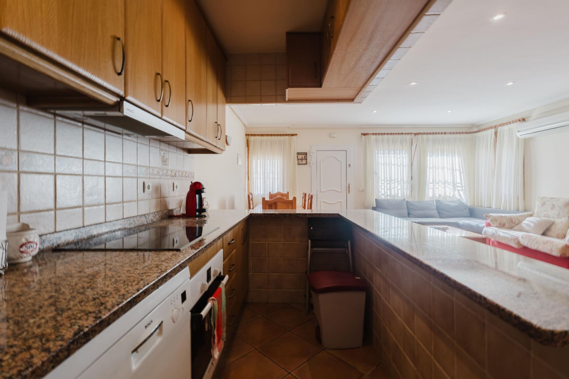 Resale - Bungalow -
Torrevieja - Costa Blanca