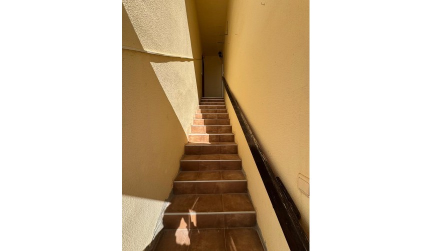 Resale - Bungalow -
Torrevieja - Costa Blanca