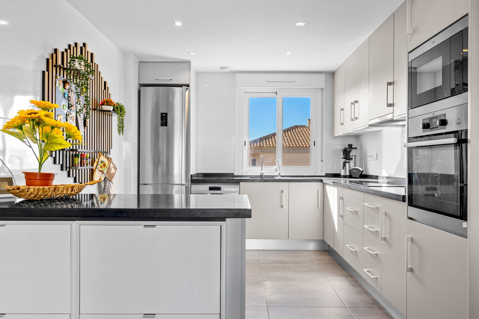 Resale - Bungalow -
Torrevieja - Costa Blanca