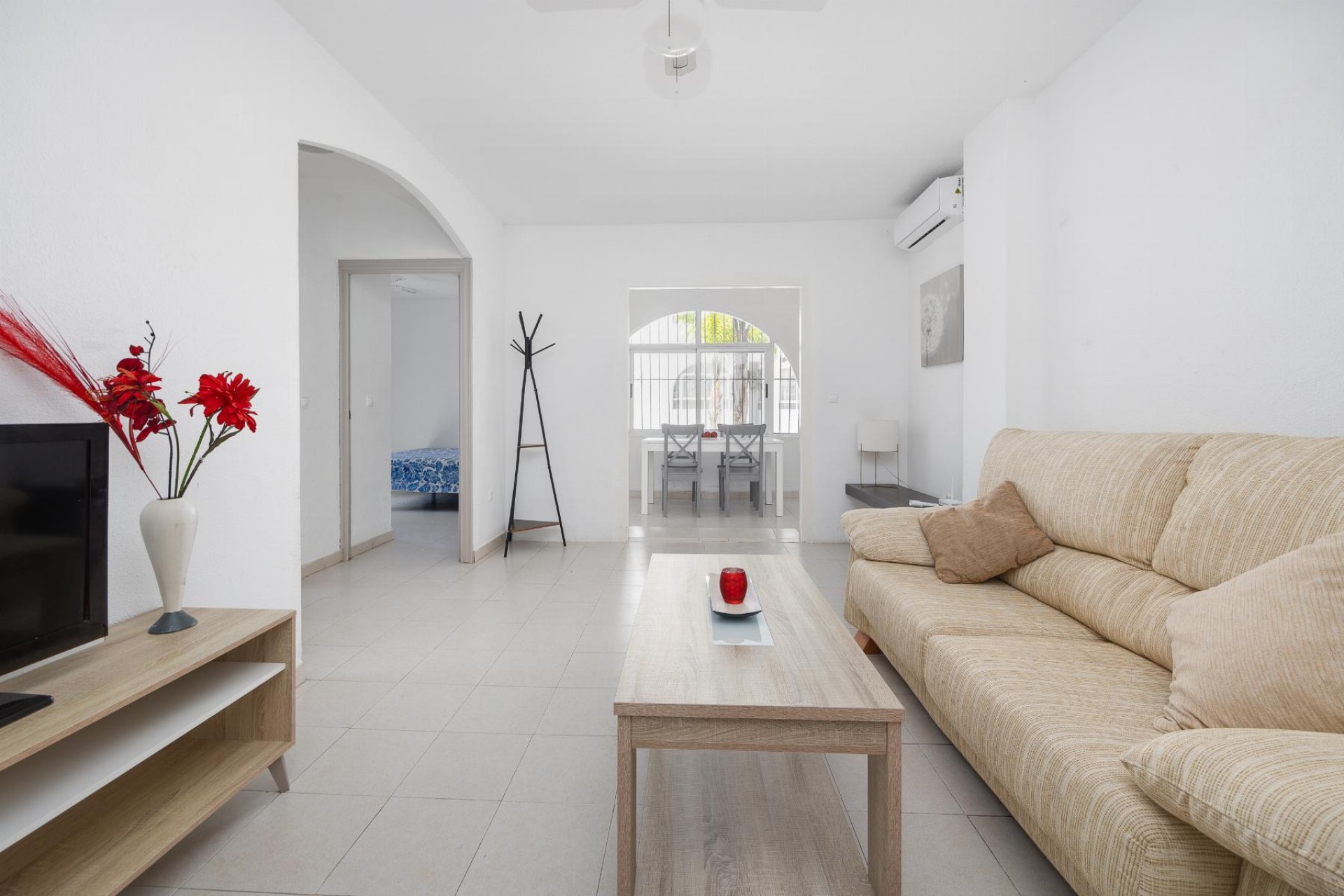 Resale - Bungalow -
Torrevieja - Costa Blanca
