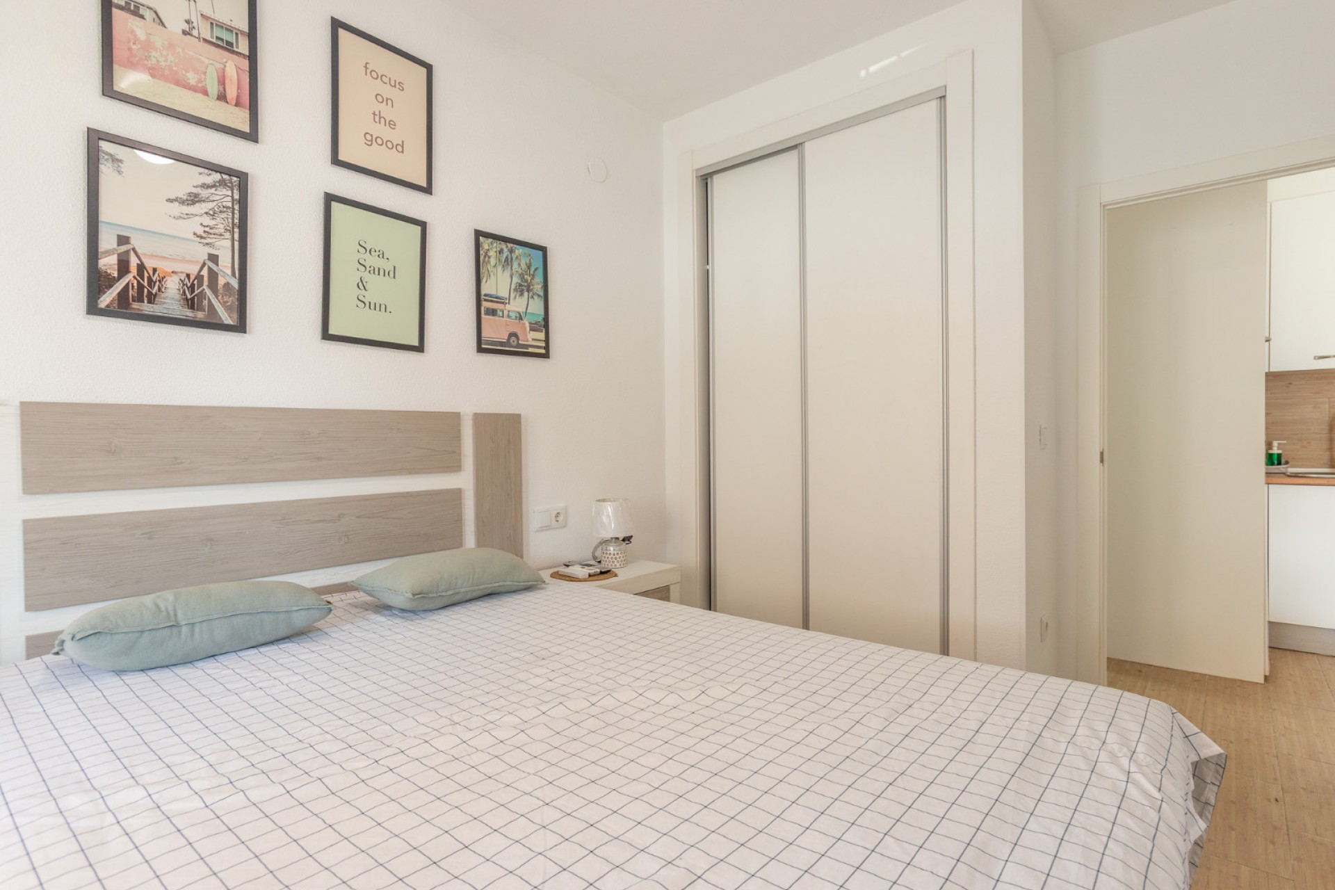Resale - Bungalow -
Torrevieja - Costa Blanca