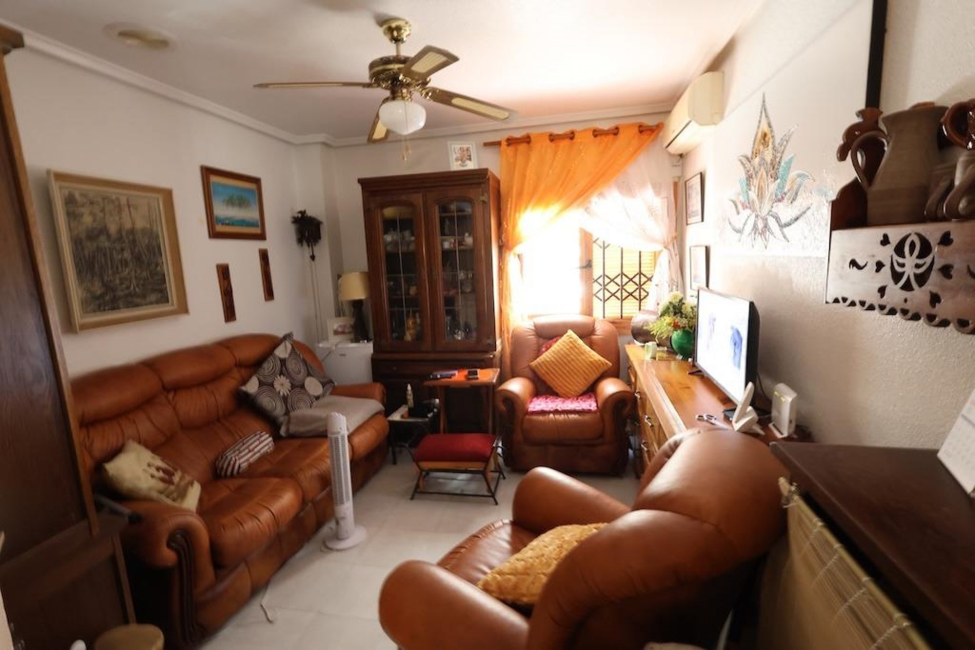 Resale - Bungalow -
Torrevieja - Costa Blanca