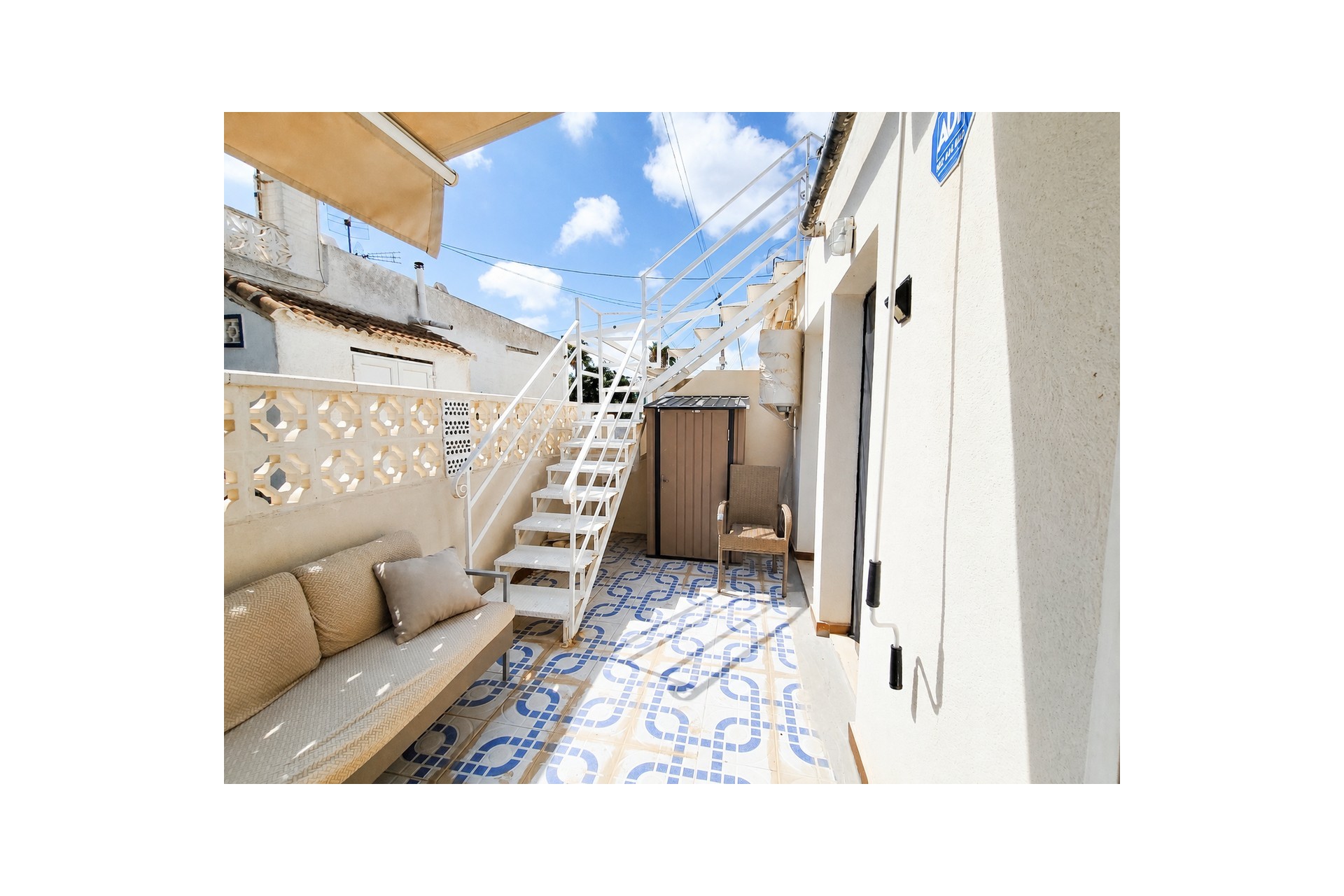 Resale - Bungalow -
Torrevieja - Costa Blanca