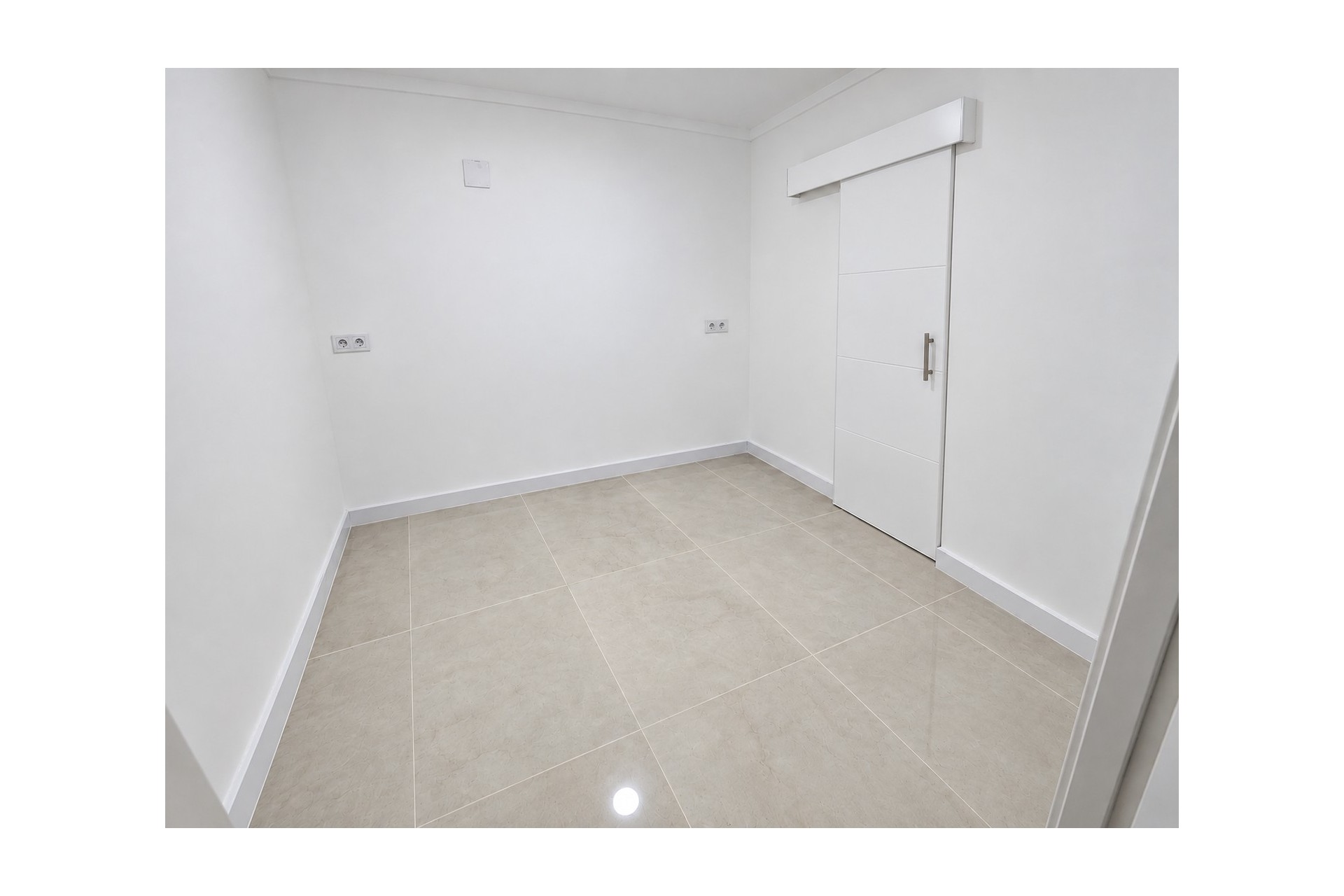 Resale - Bungalow -
Torrevieja - Costa Blanca