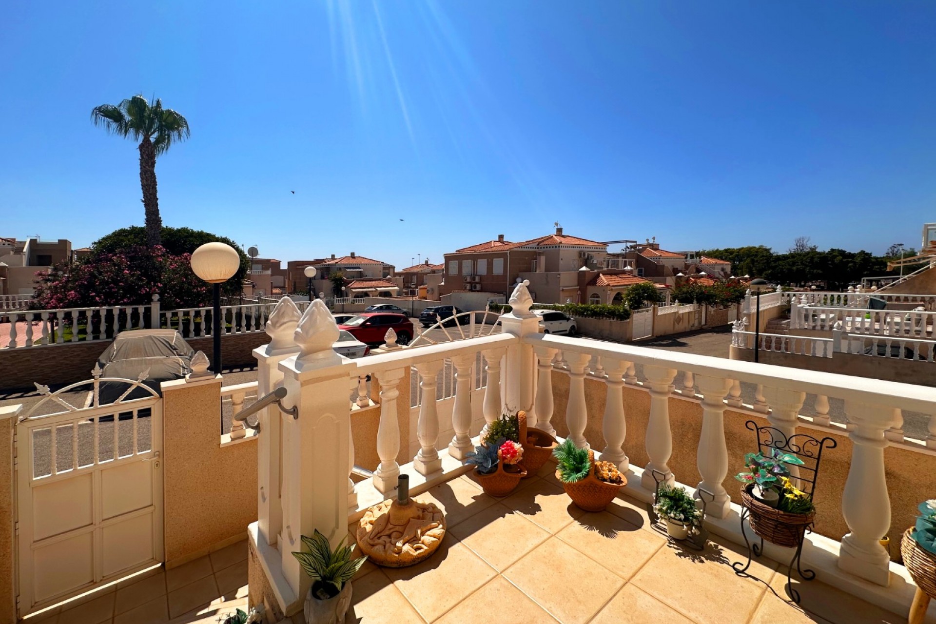 Resale - Bungalow -
Torrevieja - Costa Blanca