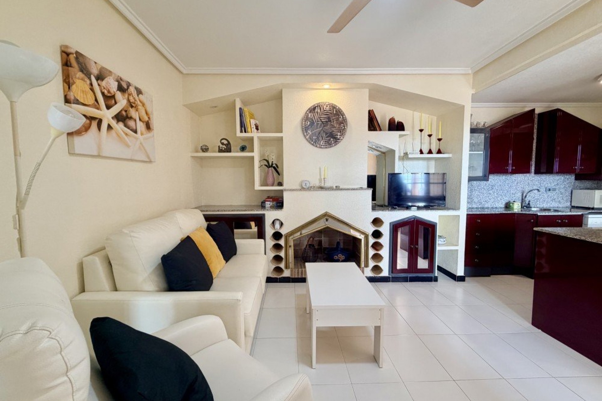 Resale - Bungalow -
Torrevieja - Costa Blanca