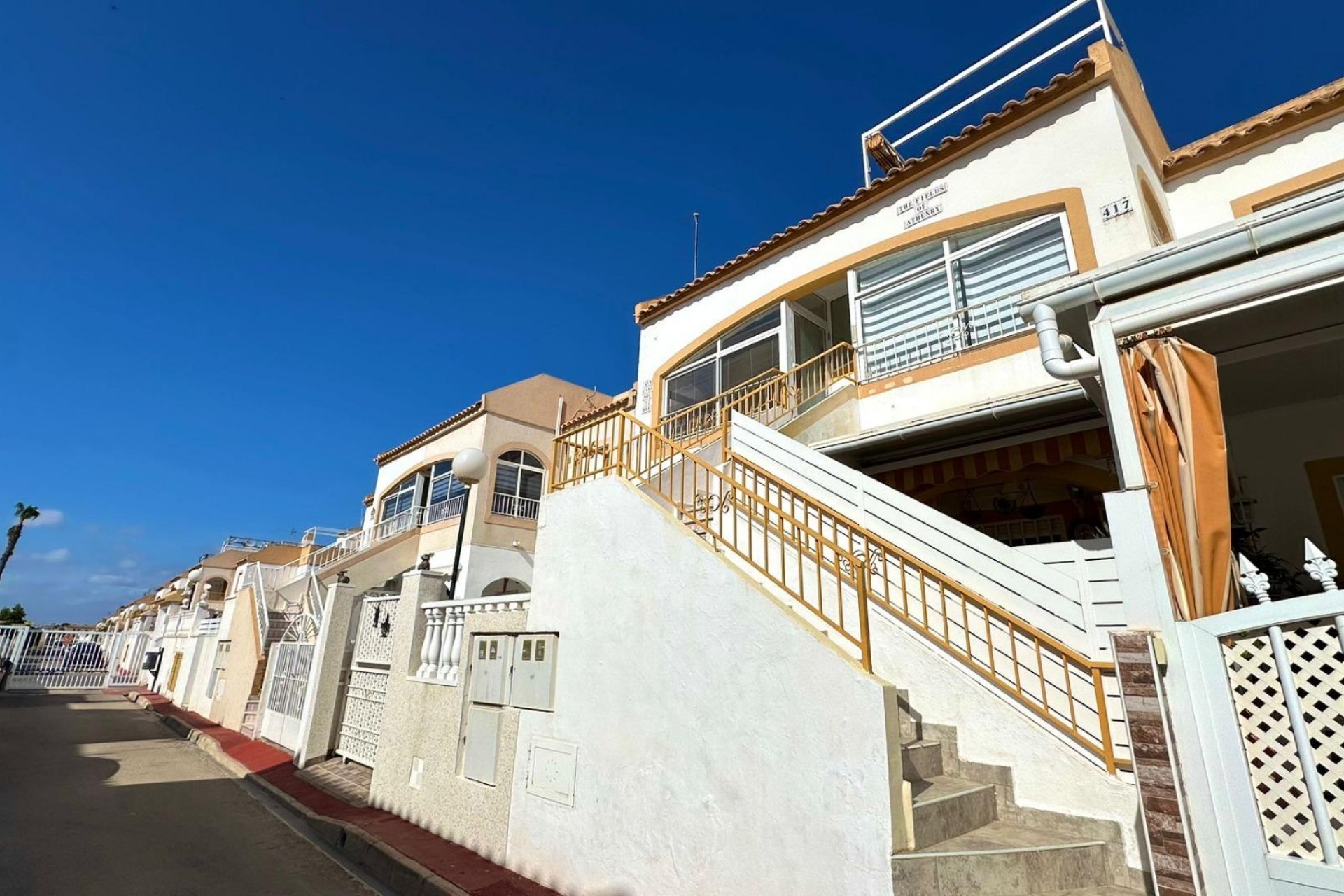 Resale - Bungalow -
Torrevieja - El Limonar