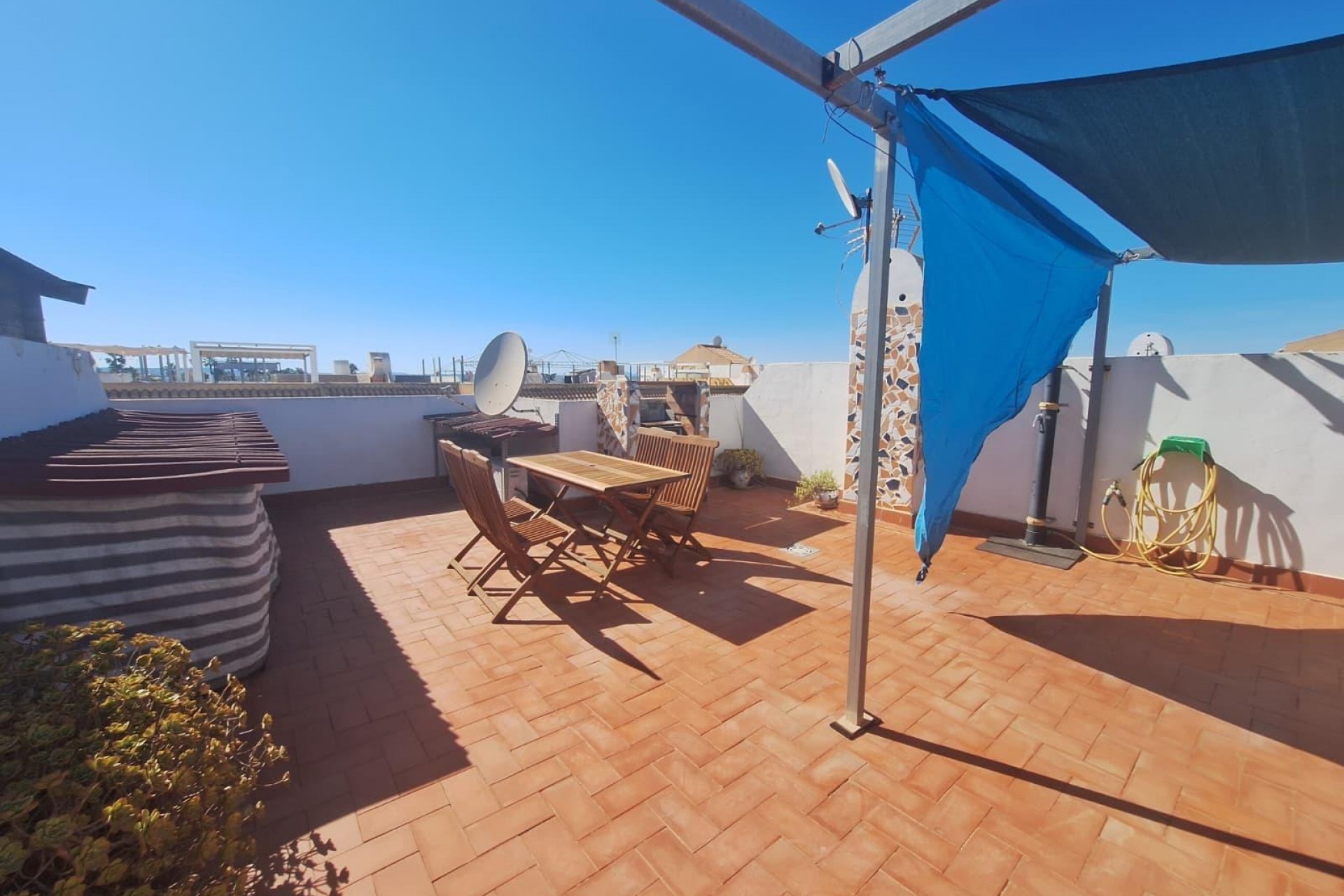 Resale - Bungalow -
Torrevieja - El Limonar