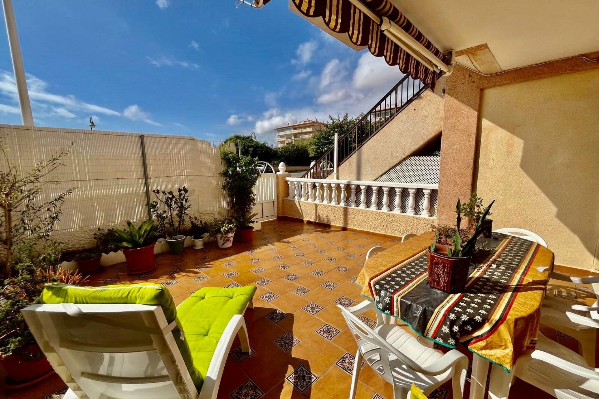 Resale - Bungalow -
Torrevieja - La Mata