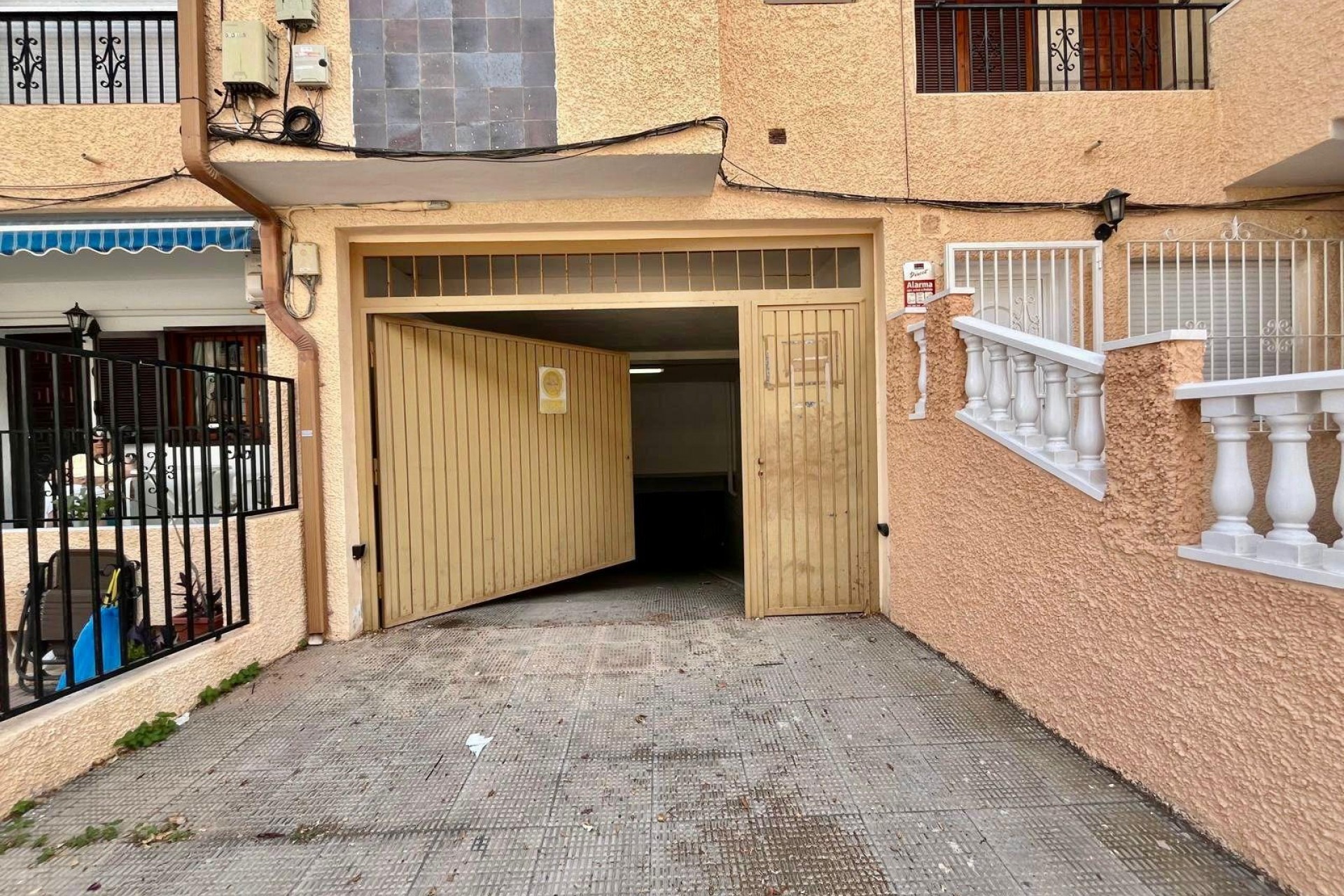 Resale - Bungalow -
Torrevieja - La Mata