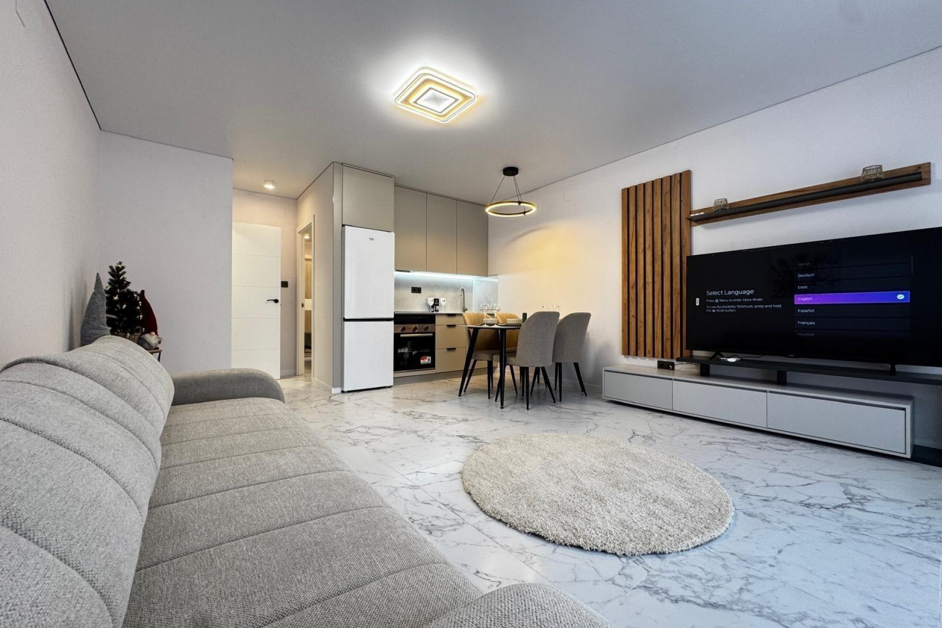 Resale - Bungalow -
Torrevieja - La Siesta - El Salado - Torreta