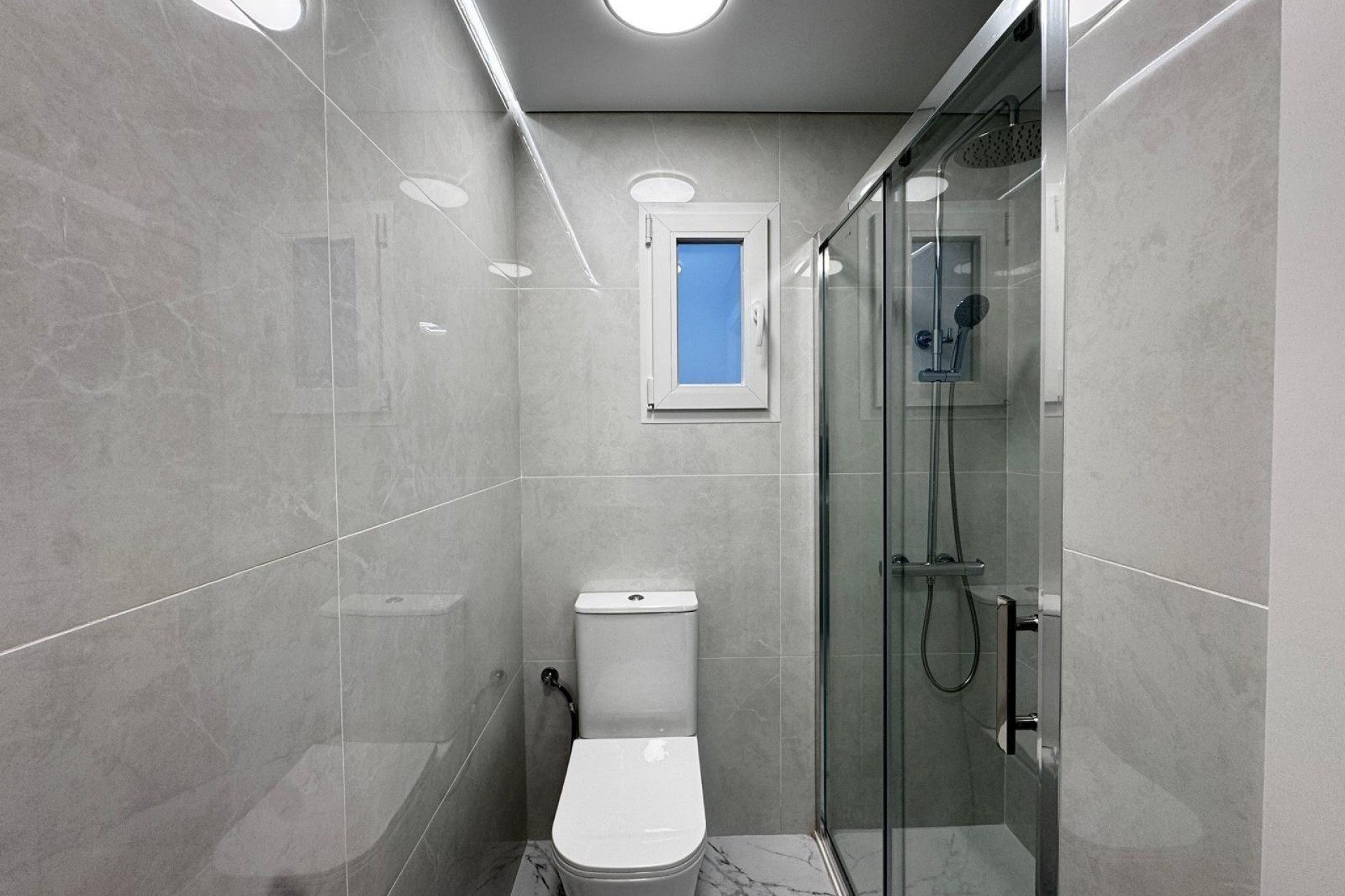 Resale - Bungalow -
Torrevieja - La Siesta - El Salado - Torreta