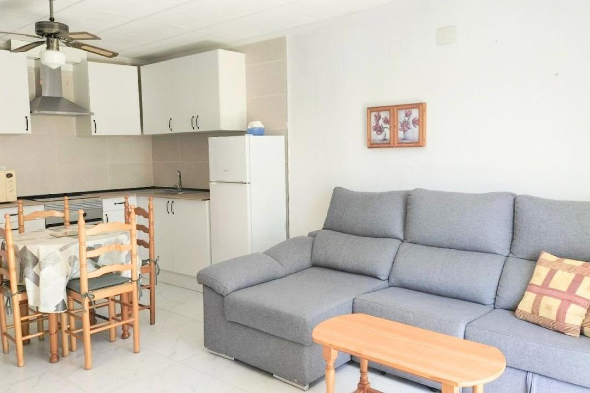 Resale - Bungalow -
Torrevieja - La Siesta - El Salado - Torreta