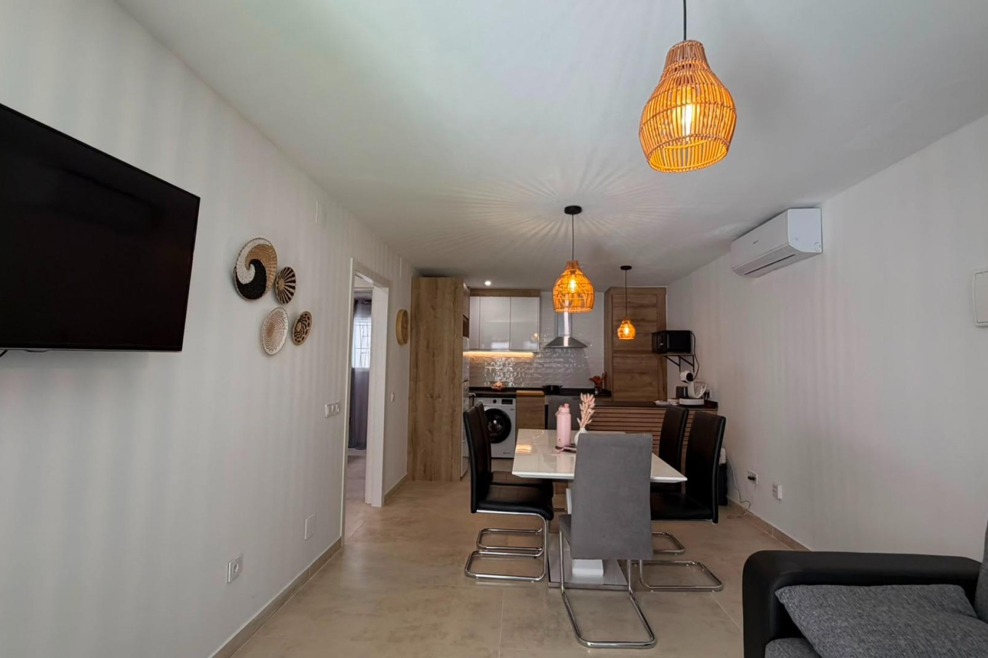 Resale - Bungalow -
Torrevieja - La Veleta