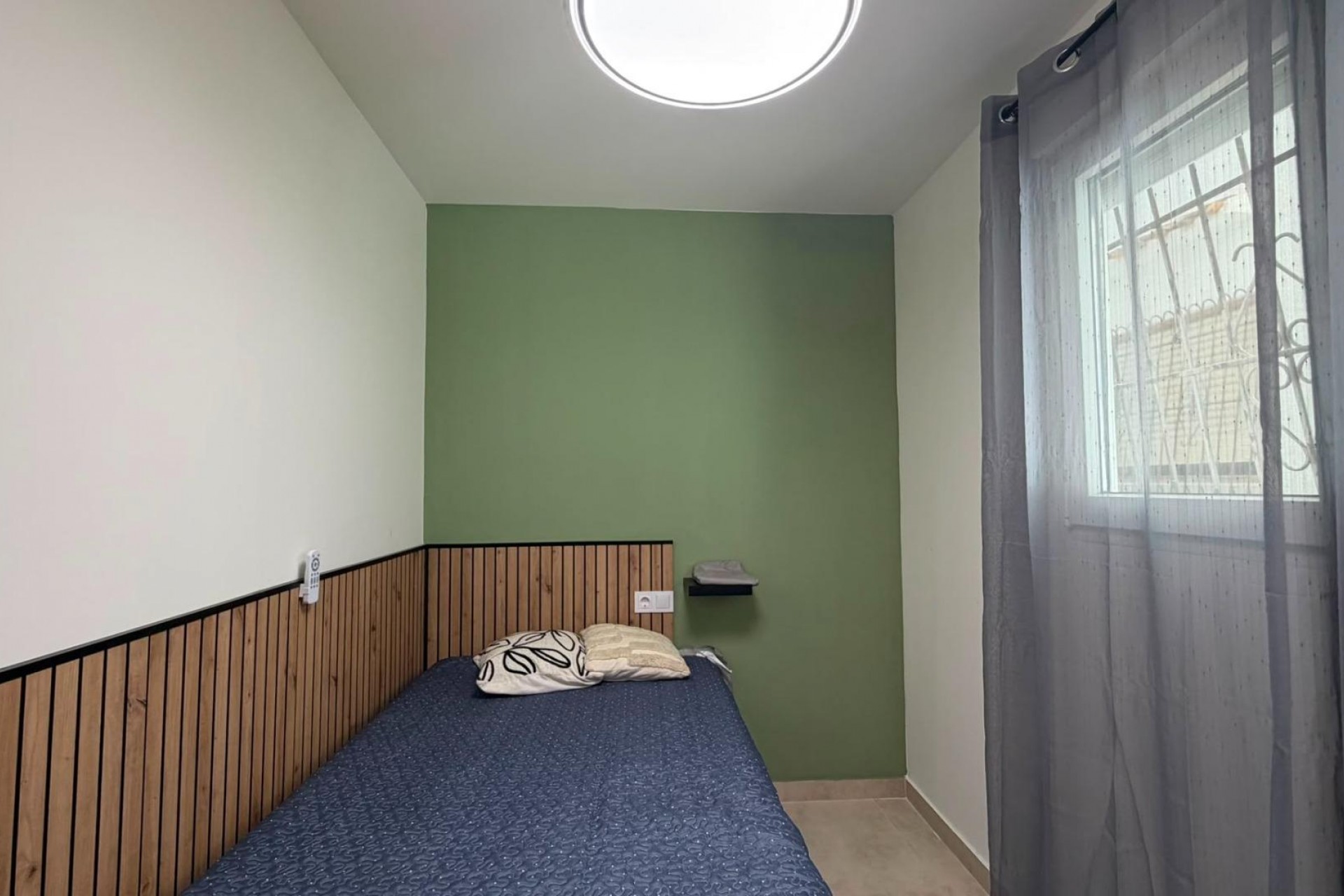 Resale - Bungalow -
Torrevieja - La Veleta