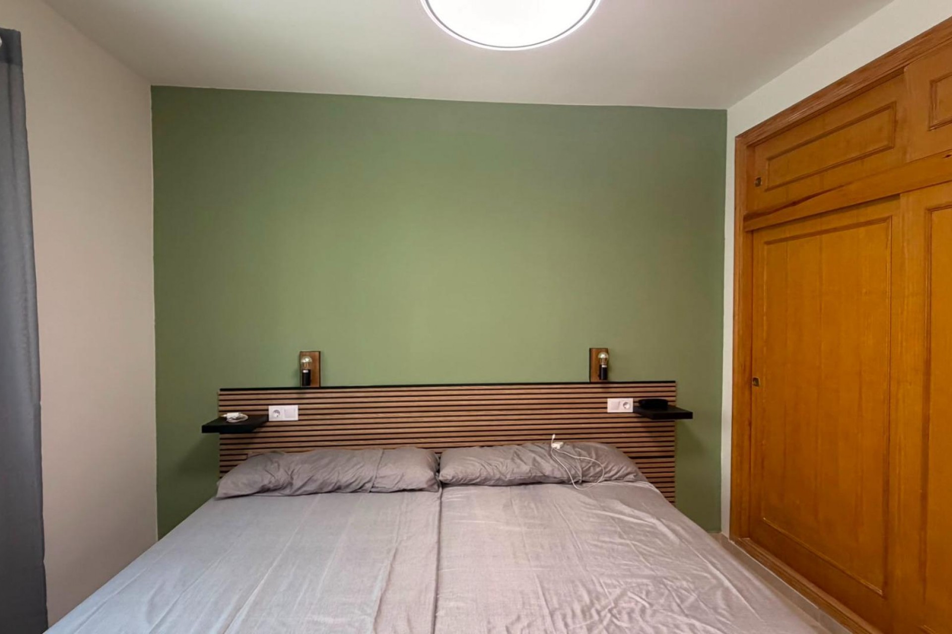 Resale - Bungalow -
Torrevieja - La Veleta