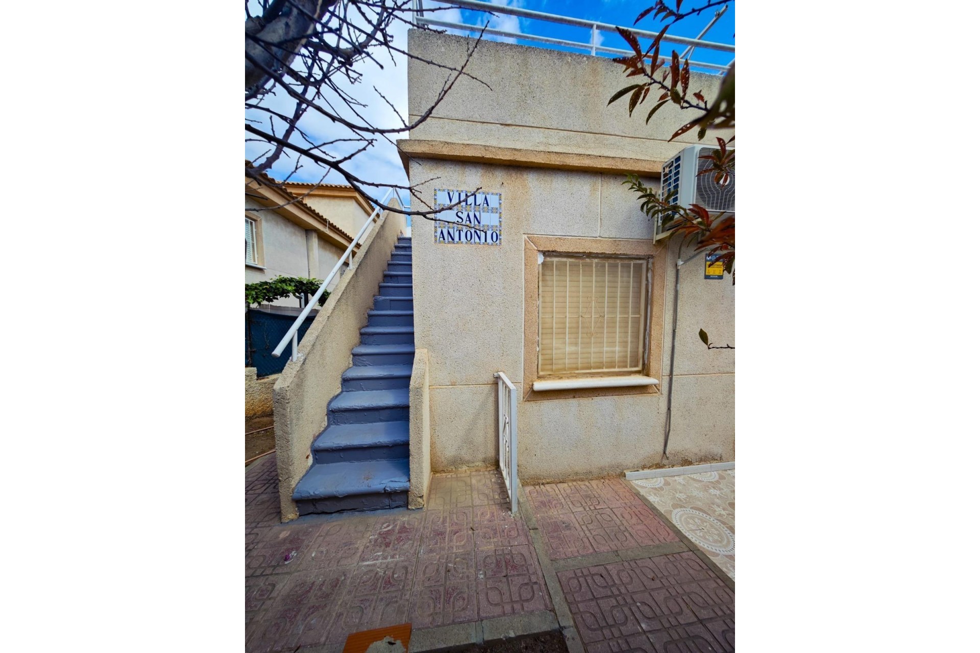 Resale - Bungalow -
Torrevieja - Los Balcones - Los Altos del Edén