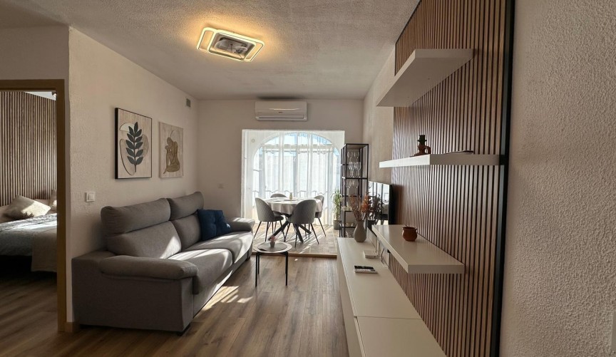 Resale - Bungalow -
Torrevieja - Los Balcones - Los Altos del Edén