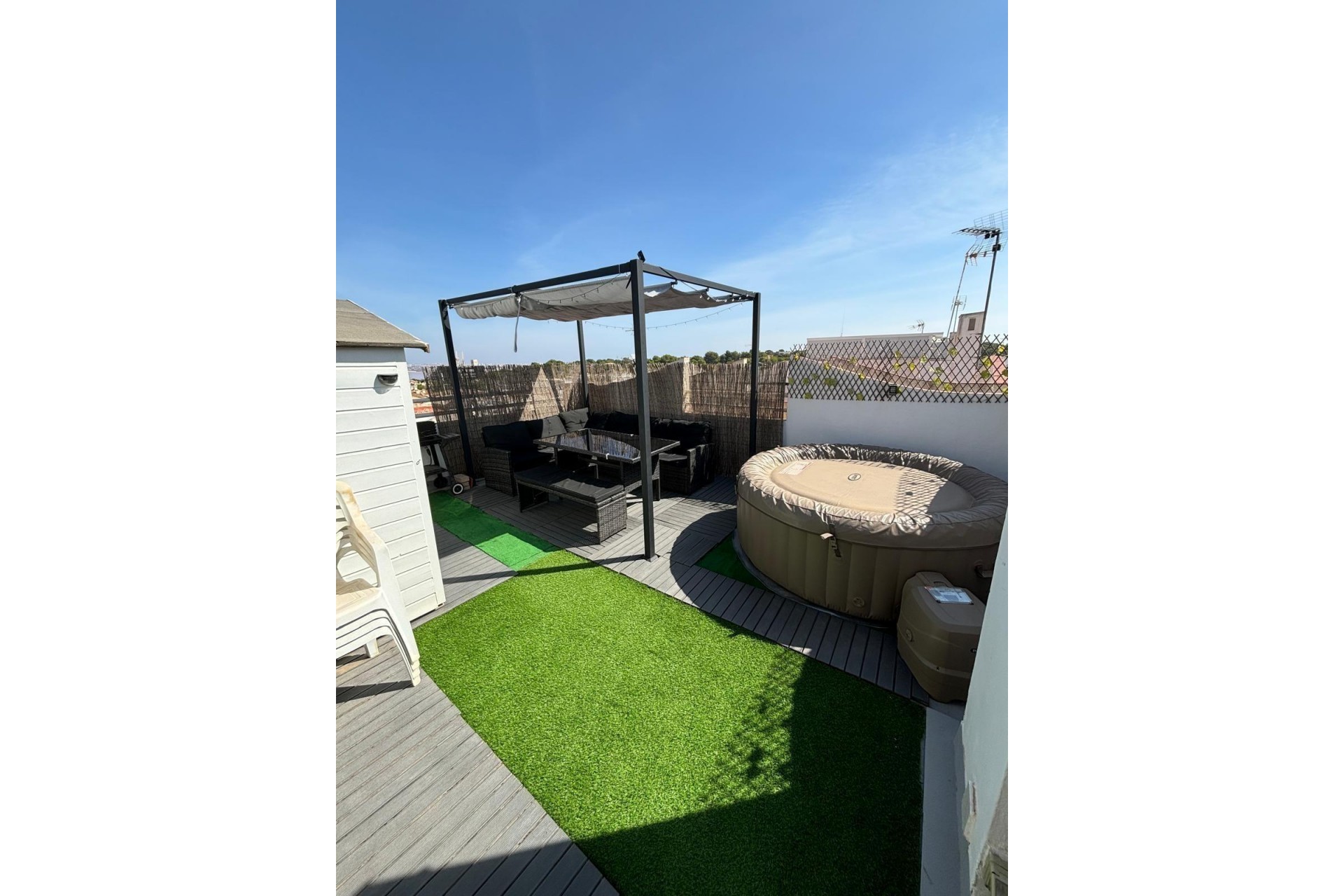 Resale - Bungalow -
Torrevieja - Los Balcones - Los Altos del Edén