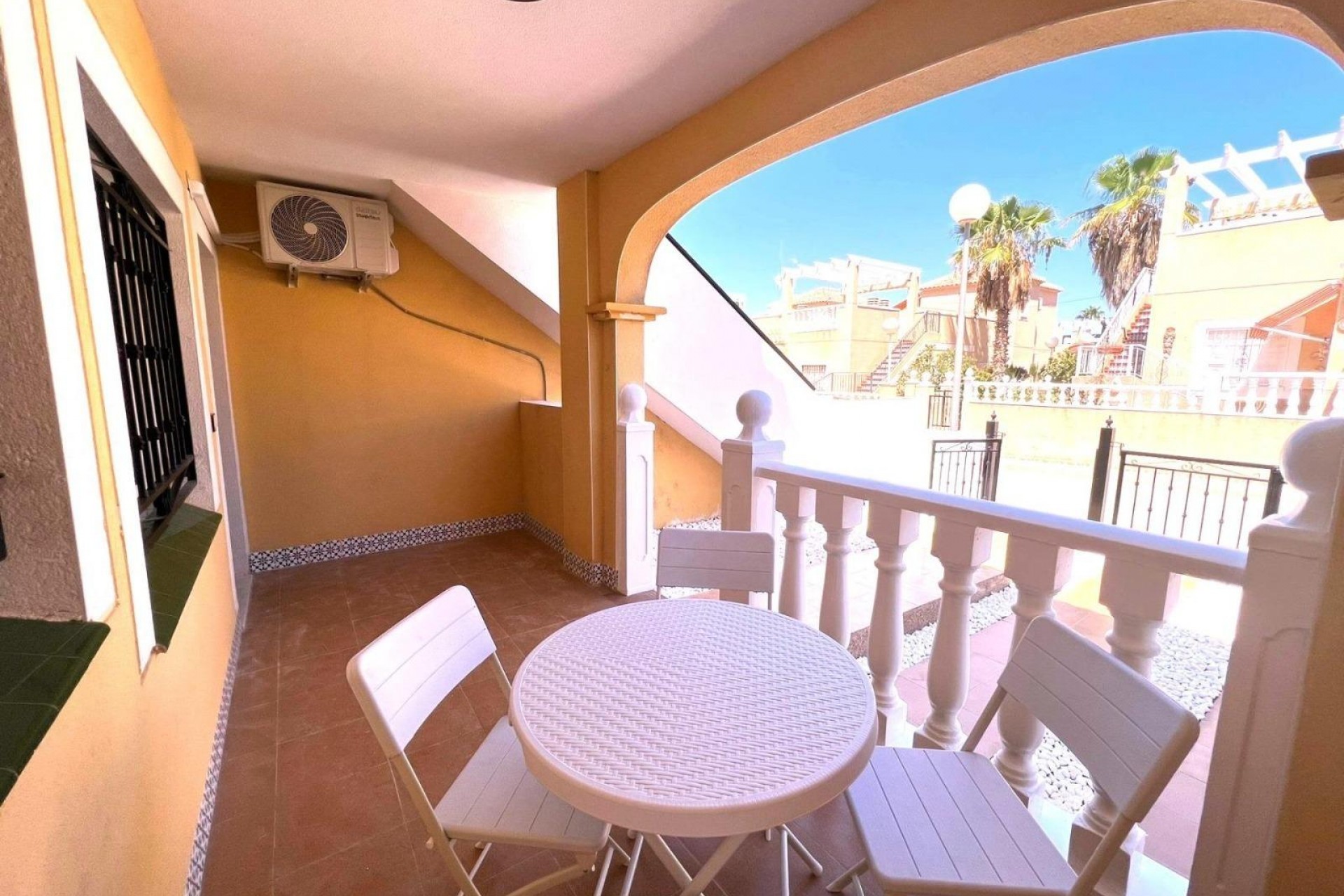Resale - Bungalow -
Torrevieja - Los Balcones - Los Altos del Edén