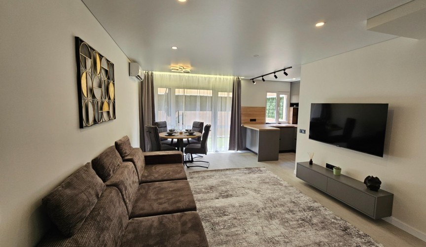 Resale - Bungalow -
Torrevieja - Los Europeos