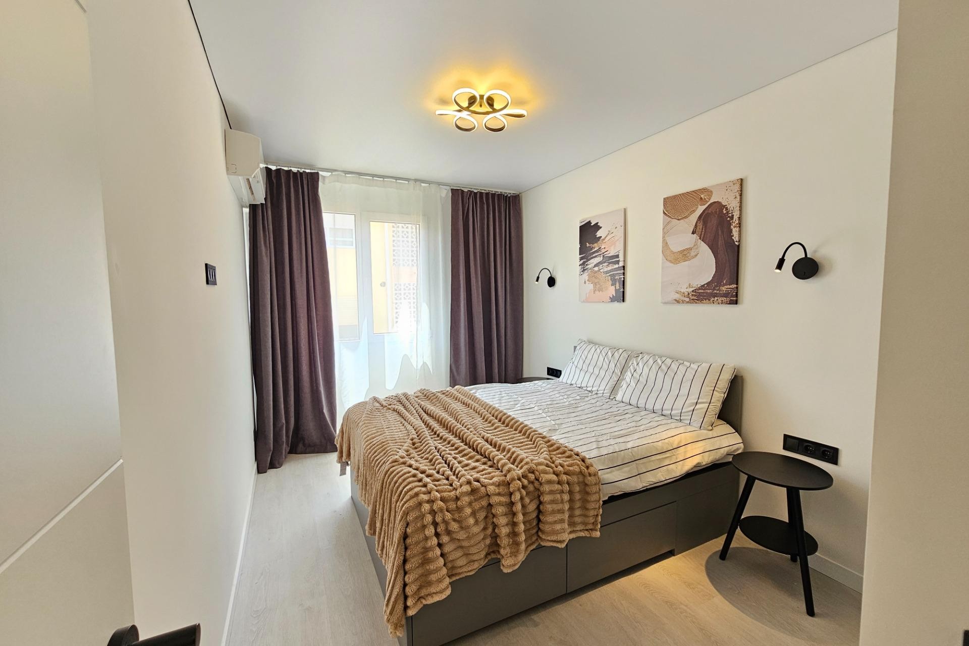 Resale - Bungalow -
Torrevieja - Los Europeos