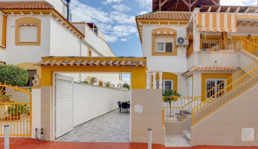 Resale - Bungalow -
Torrevieja - PARQUE DE LAS NACIONES