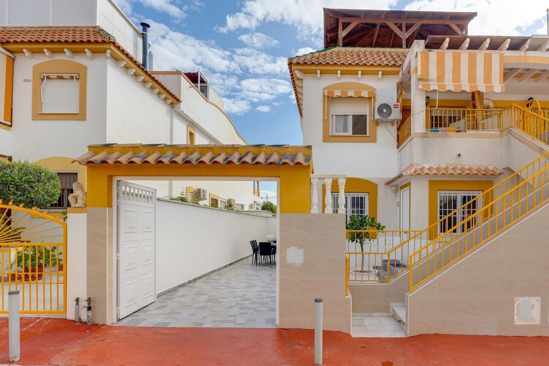 Resale - Bungalow -
Torrevieja - PARQUE DE LAS NACIONES