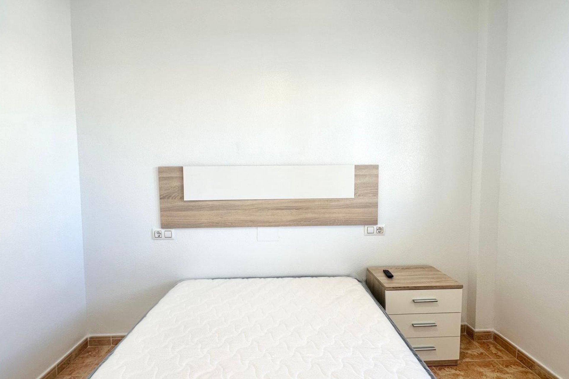 Resale - Bungalow -
Torrevieja - Playa de los Locos