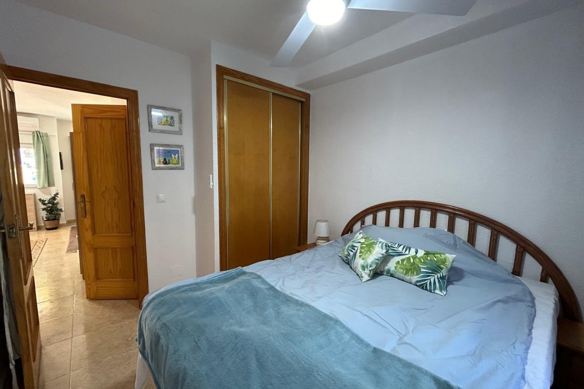 Resale - Bungalow -
Torrevieja - Playa De Los Naufragos