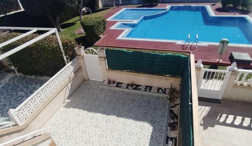 Resale - Bungalow -
Torrevieja - TORREBLANCA LA MATA