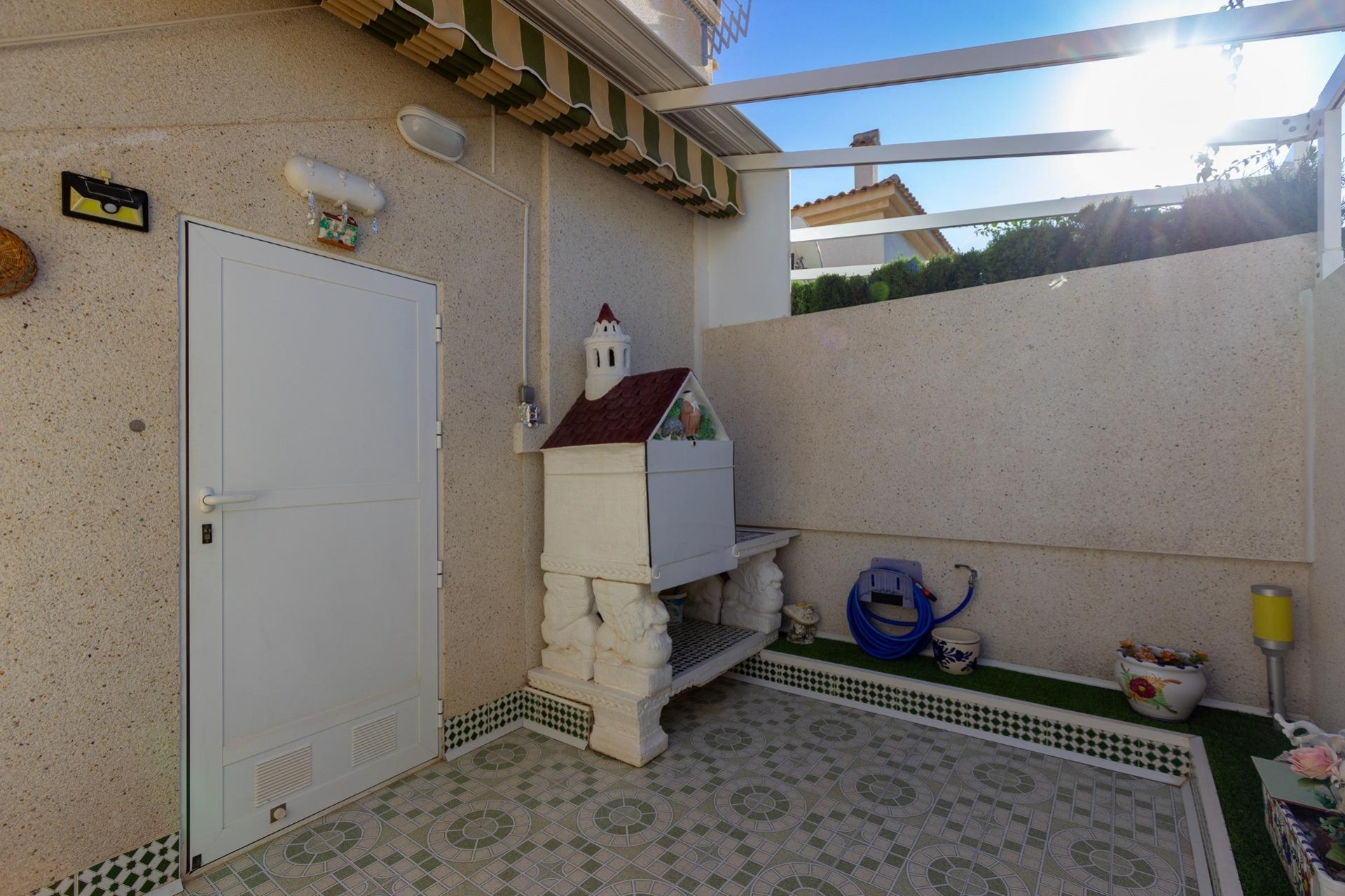 Resale - Bungalow -
Torrevieja - Torreblanca