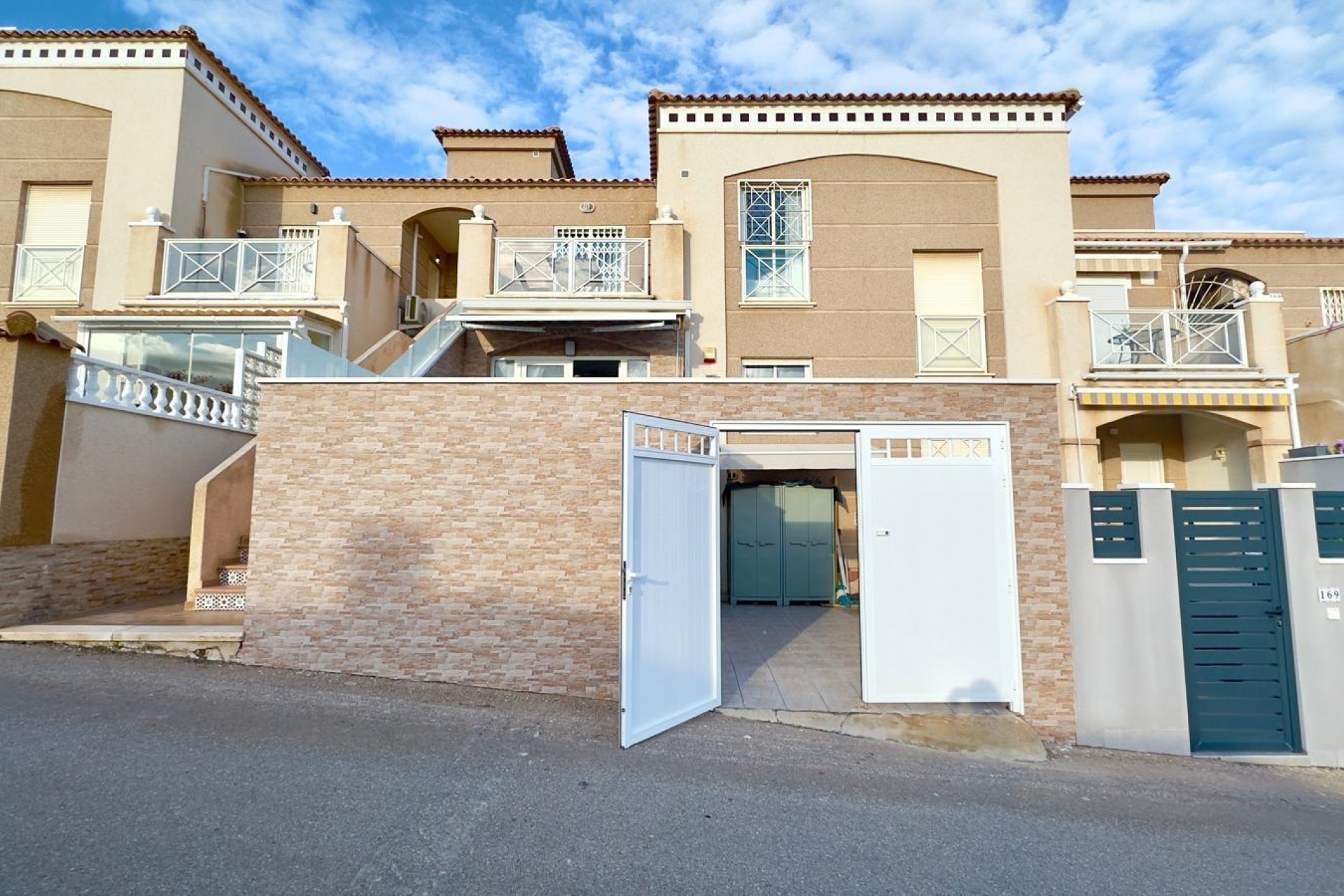 Resale - Bungalow -
Torrevieja - Torreblanca
