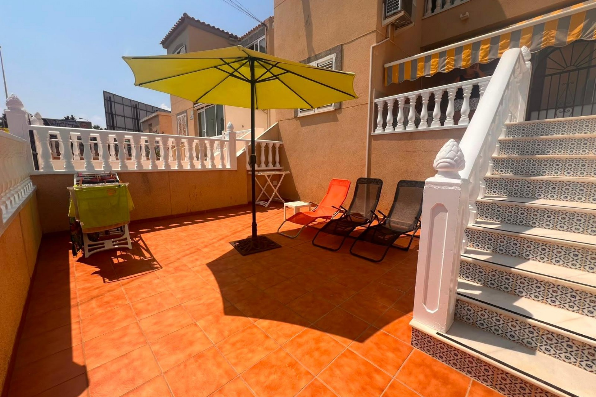 Resale - Bungalow -
Torrevieja - Torrejón