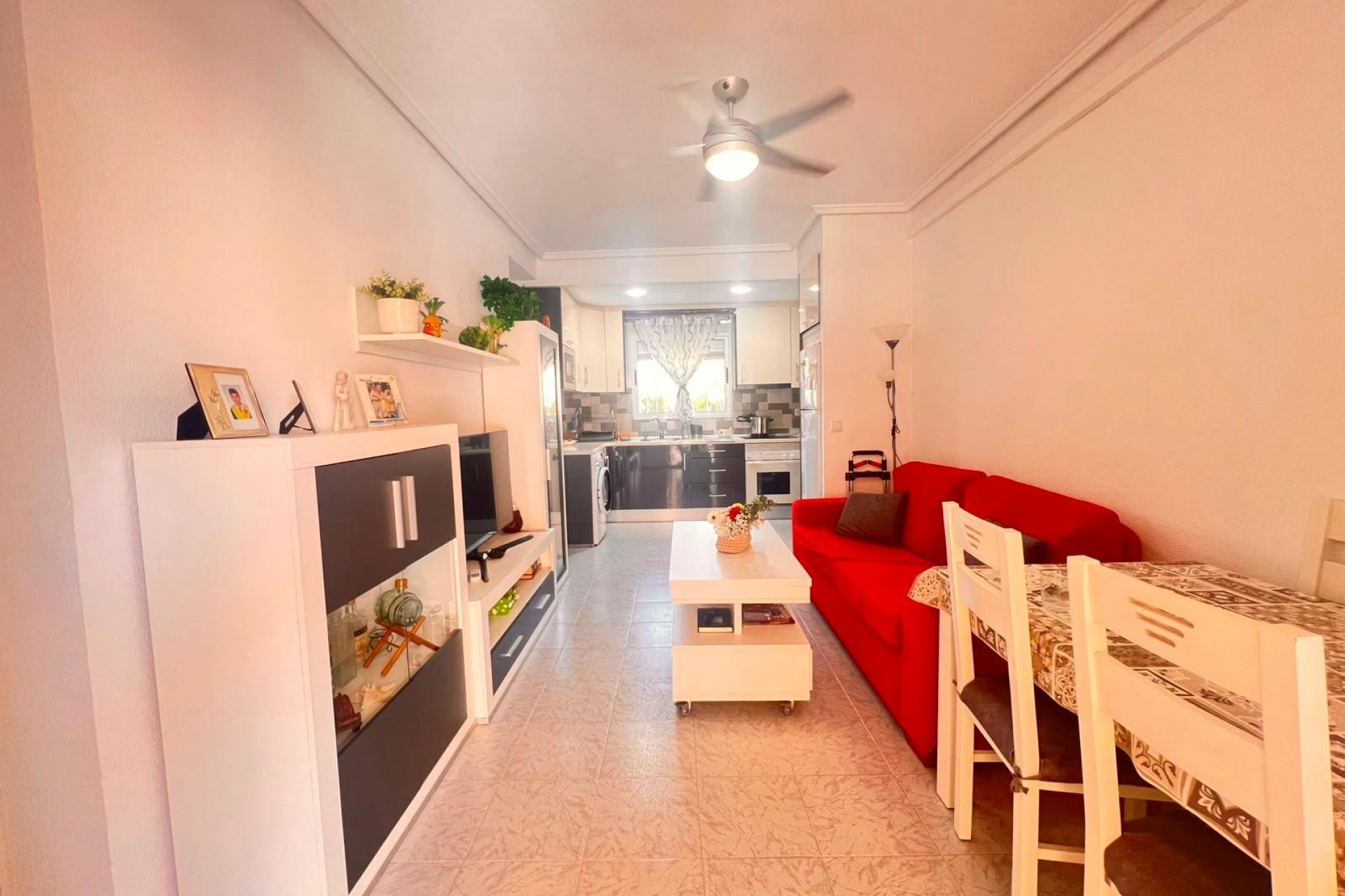 Resale - Bungalow -
Torrevieja - Torrejón
