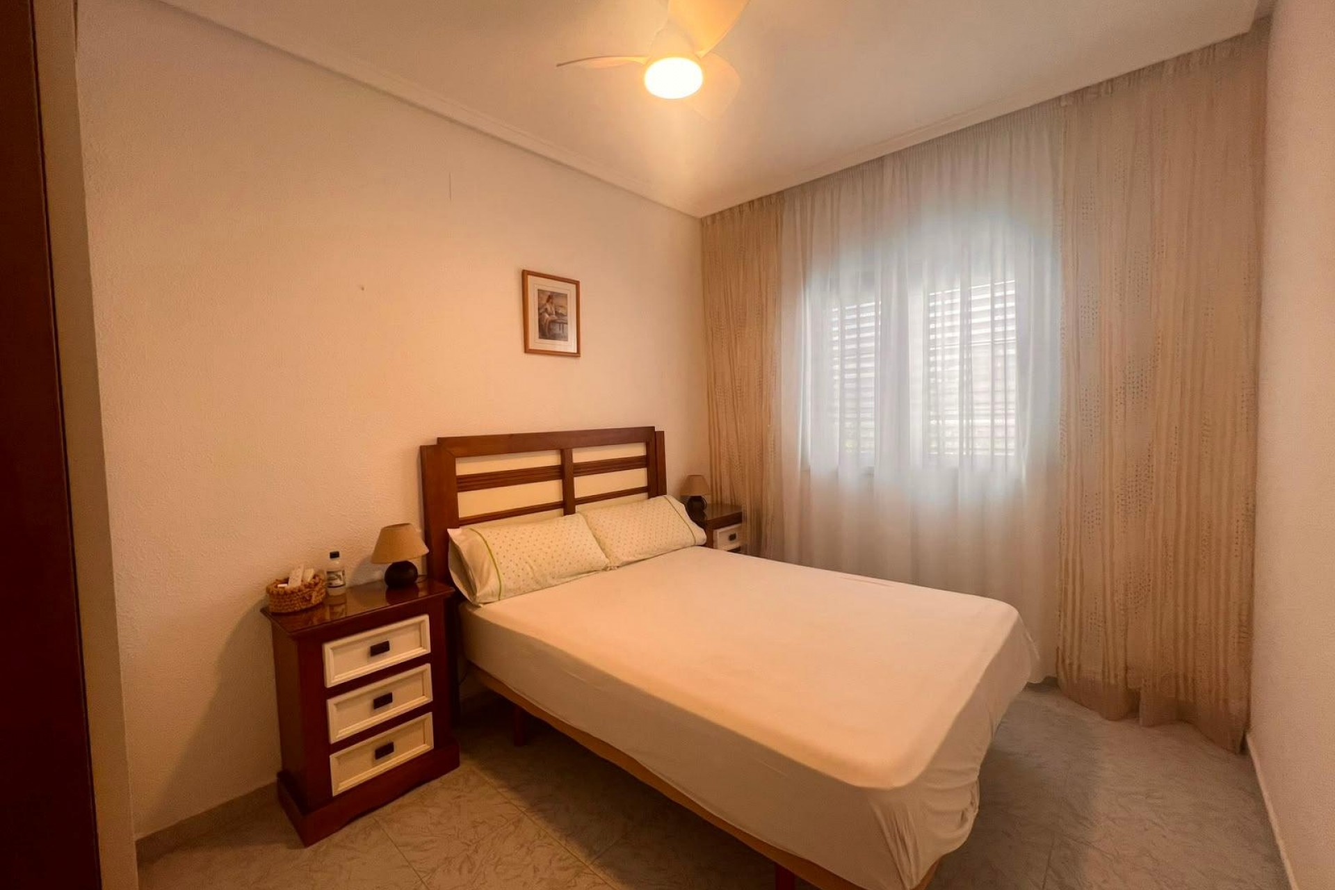 Resale - Bungalow -
Torrevieja - Torrejón
