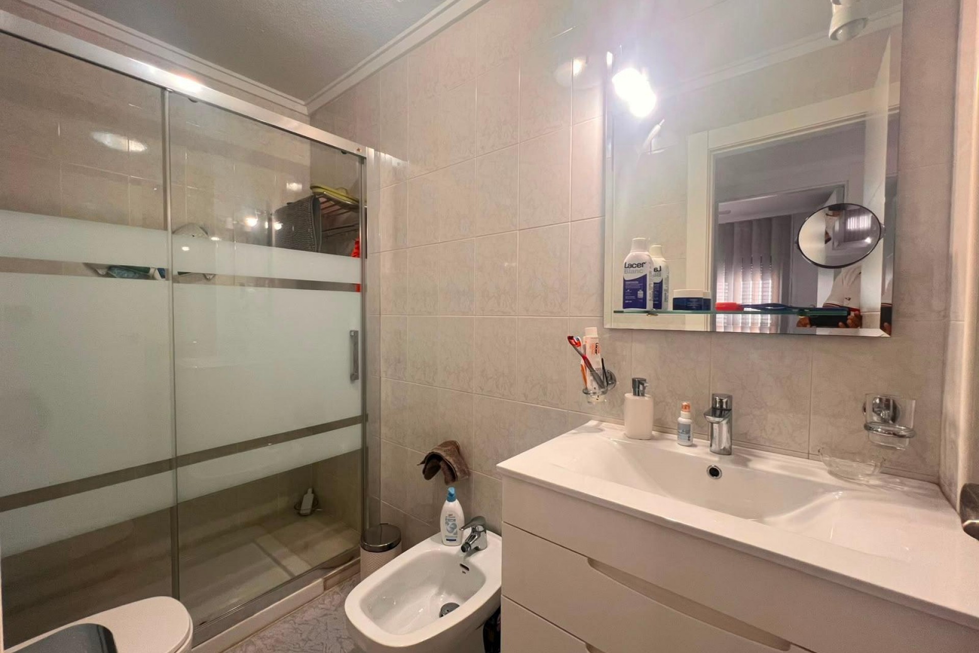 Resale - Bungalow -
Torrevieja - Torrejón