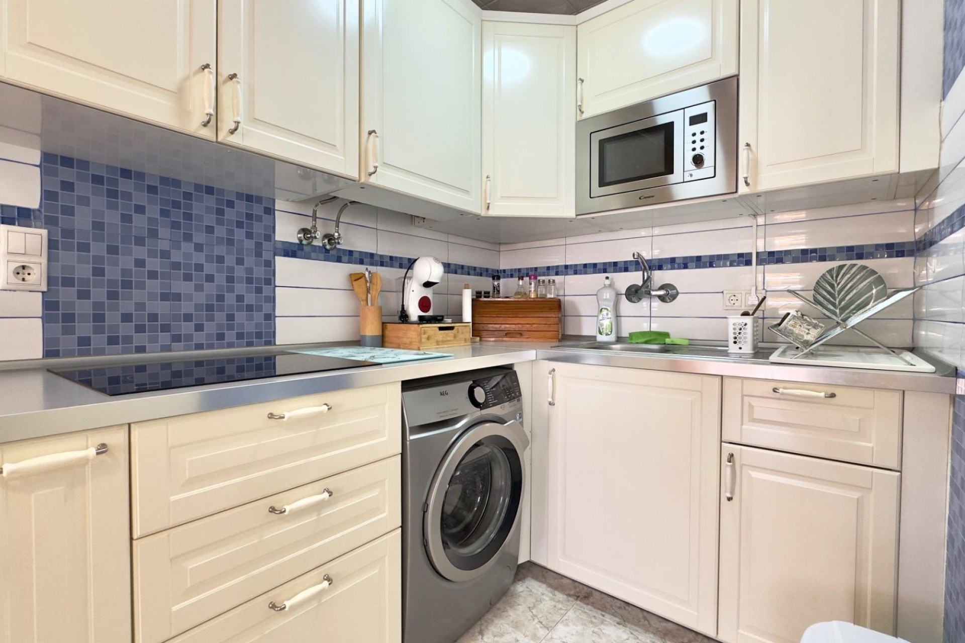 Resale - Bungalow -
Torrevieja - Torretas