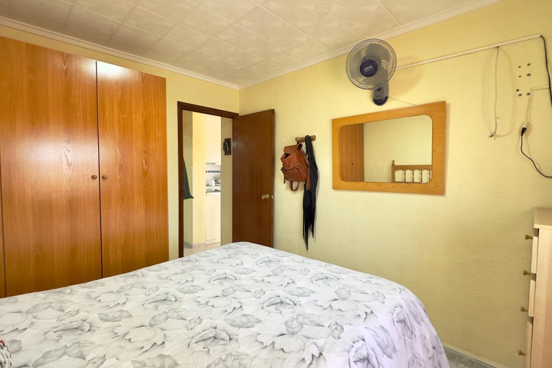 Resale - Bungalow -
Torrevieja - Torretas