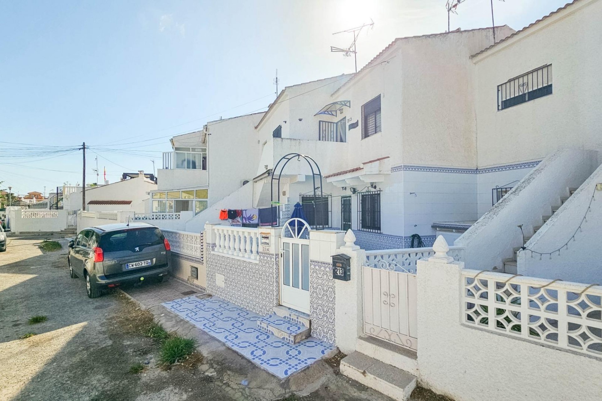 Resale - Bungalow -
Torrevieja - Torretas