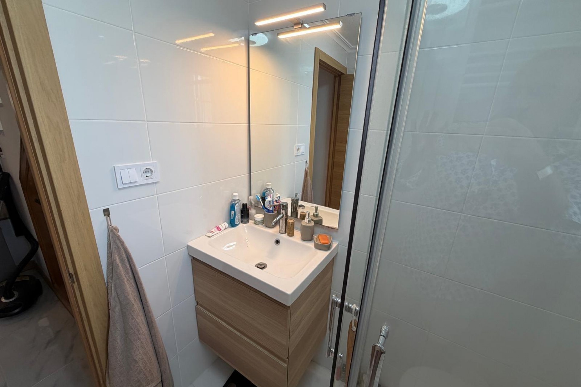 Resale - Bungalow -
Torrevieja - Zona Los Frutales