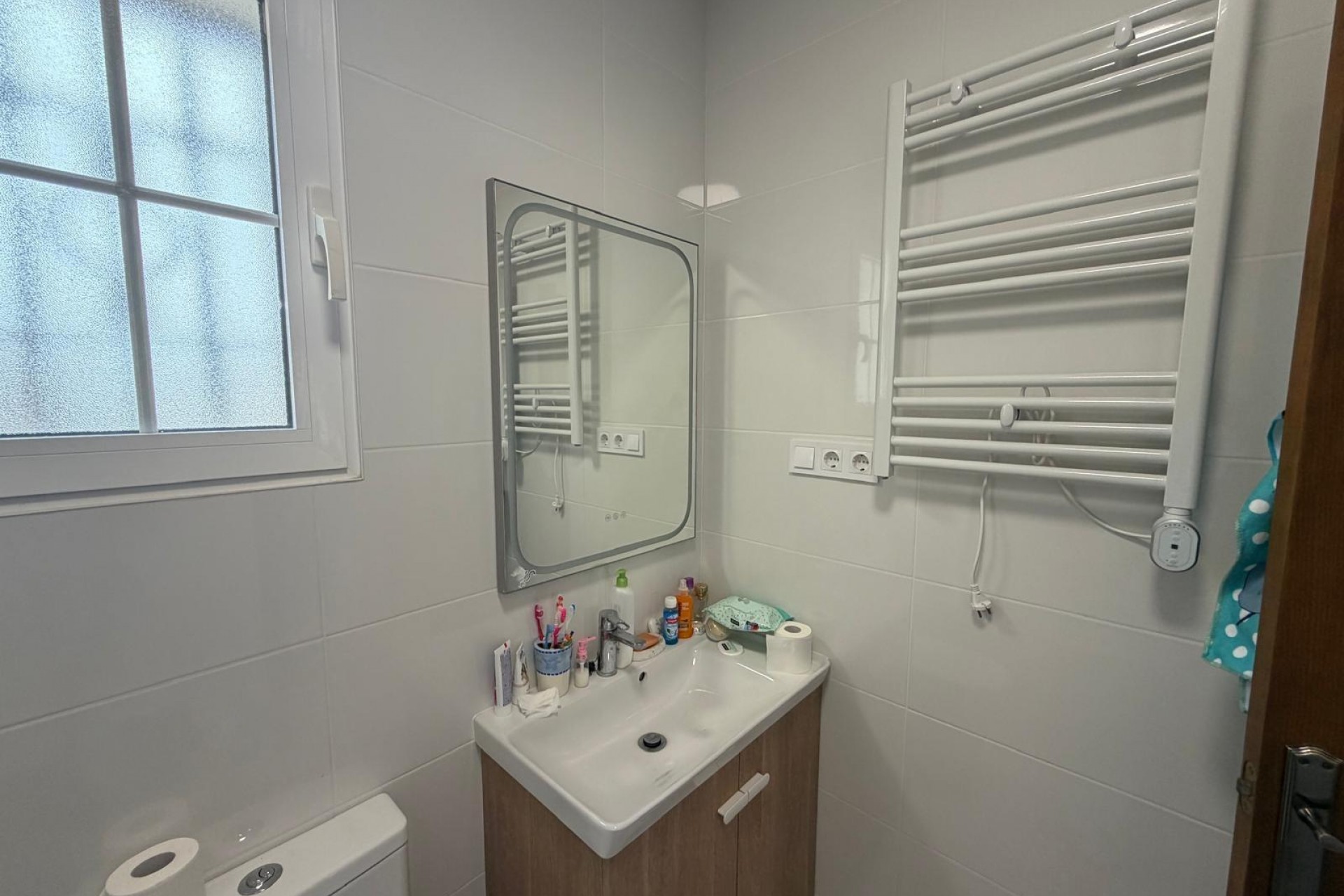 Resale - Bungalow -
Torrevieja - Zona Los Frutales
