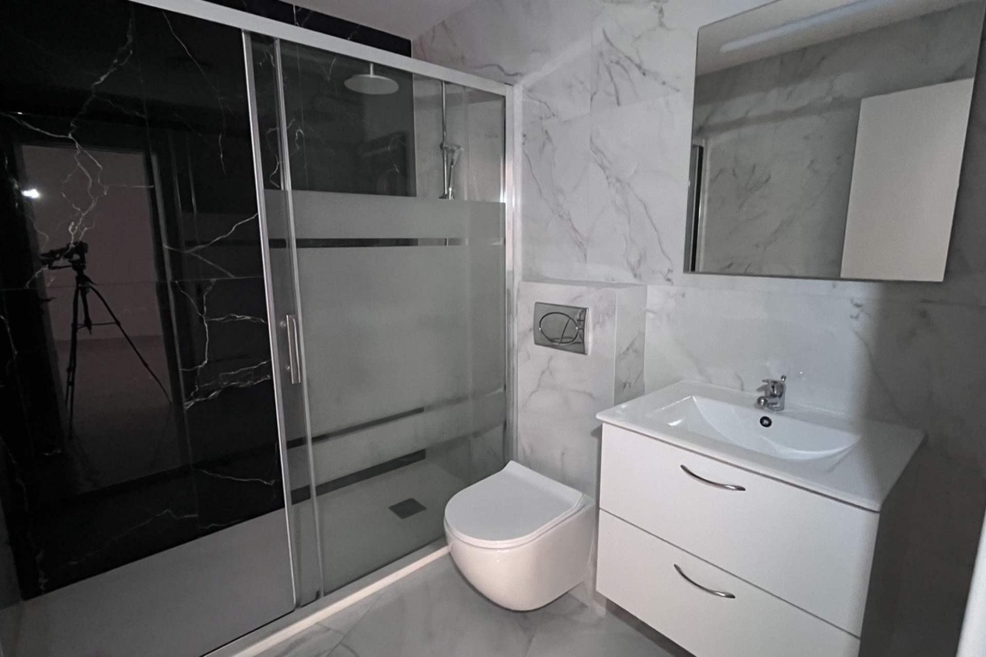 Resale - Bungalow -
Torrevieja