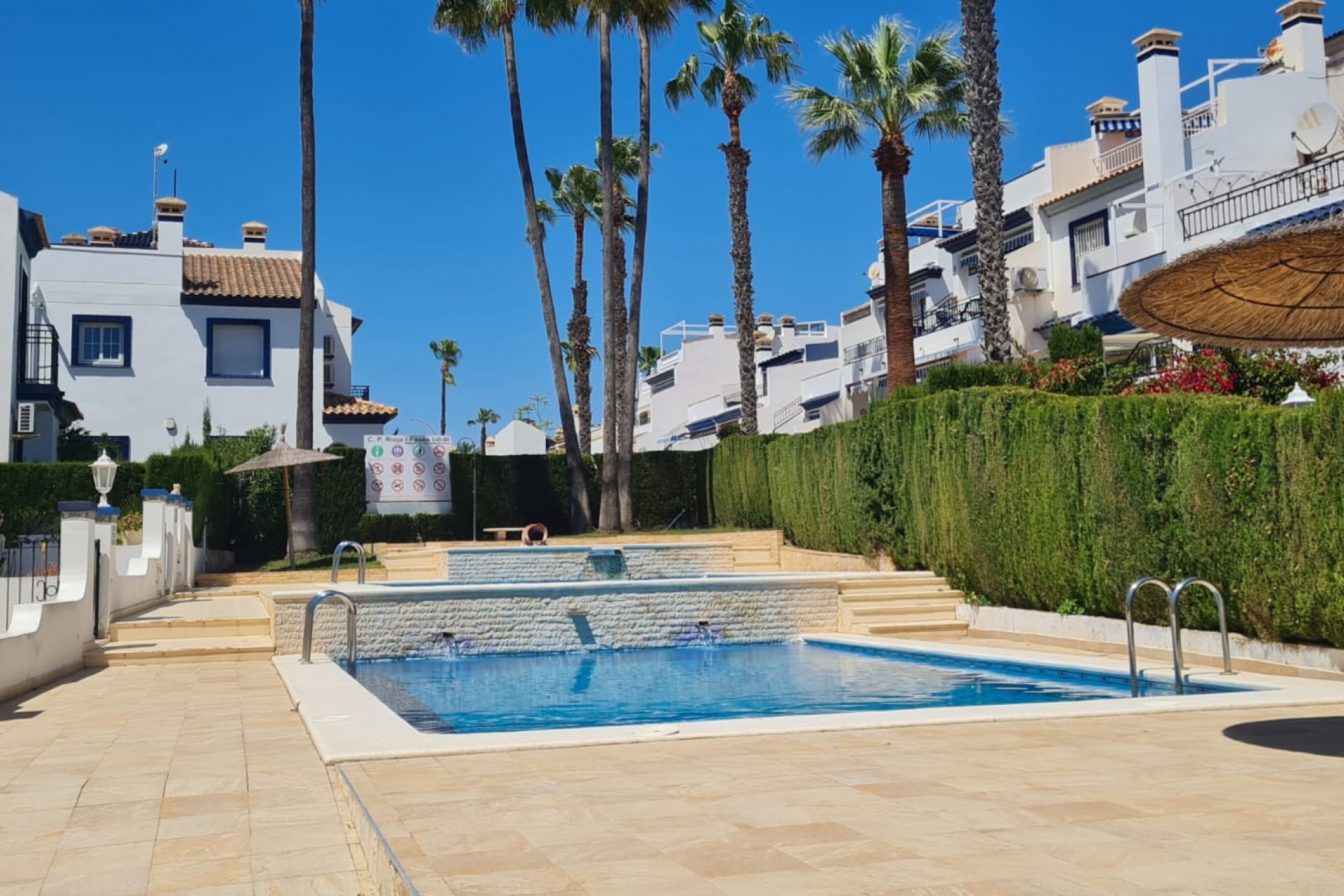 Resale - Bungalow -
Villamartin - Costa Blanca